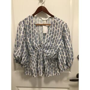 H & M white and floral pattern